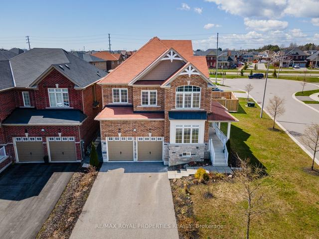 38 Quick Tr, House detached with 4 bedrooms, 4 bathrooms and 6 parking in Clarington ON | Image 12