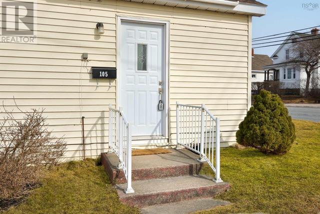 105 Welton Street Sydney, House detached with 2 bedrooms, 1 bathrooms and null parking in Cape Breton NS | Image 5