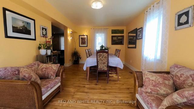 14 Burchat St, House detached with 4 bedrooms, 3 bathrooms and 10 parking in Madawaska Valley ON | Image 7