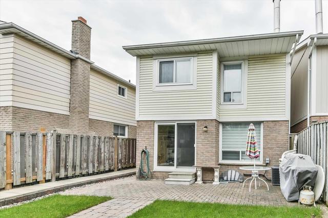 68 Placentia Blvd, House attached with 4 bedrooms, 3 bathrooms and 3 parking in Toronto ON | Image 20