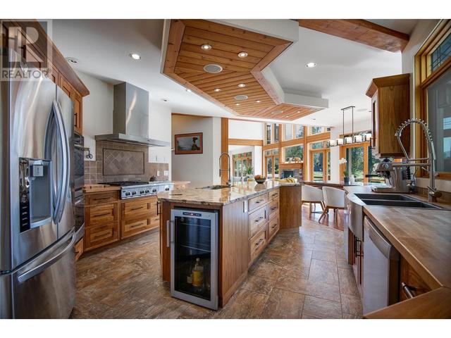 2388 Lawrence Road, House detached with 3 bedrooms, 2 bathrooms and 20 parking in North Okanagan D BC | Image 28