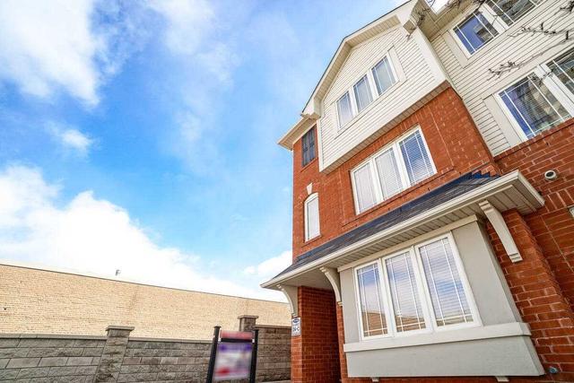 24 - 50 Hillcrest Ave, Townhouse with 3 bedrooms, 3 bathrooms and 2 parking in Brampton ON | Image 32