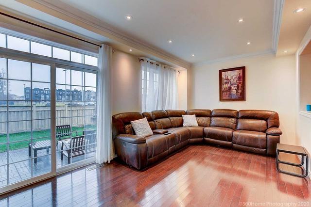 58 Millhouse Crt, House attached with 4 bedrooms, 4 bathrooms and 4 parking in Vaughan ON | Image 20