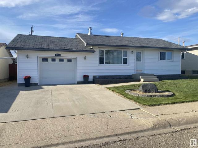 4710 53 Av, House detached with 1 bedrooms, 1 bathrooms and null parking in Barrhead AB | Card Image