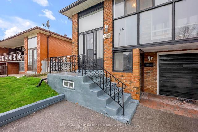 286 Hullmar Dr, House semidetached with 3 bedrooms, 2 bathrooms and 4 parking in Toronto ON | Image 23