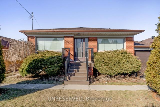 23 Sunfield Rd, House detached with 3 bedrooms, 2 bathrooms and 5 parking in Toronto ON | Image 1