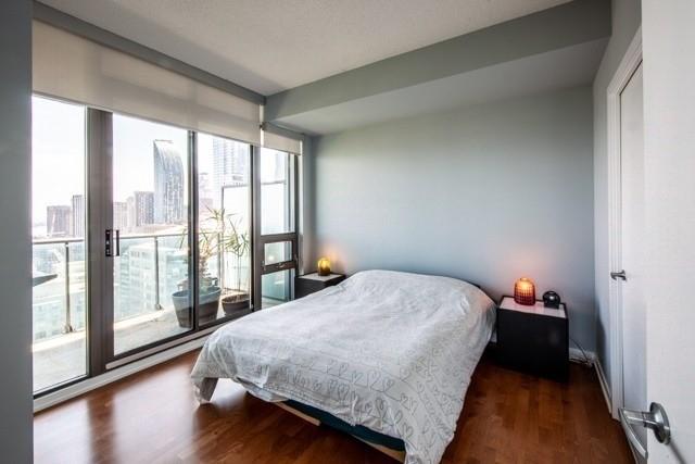 2408 - 33 Lombard St, Condo with 2 bedrooms, 2 bathrooms and 0 parking in Toronto ON | Image 18