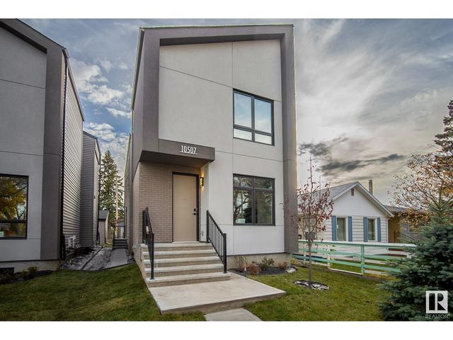 10507 63 Av Nw, House detached with 5 bedrooms, 3 bathrooms and 4 parking in Edmonton AB | Image 5