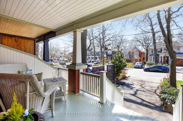 49 Victoria Park Ave, House semidetached with 3 bedrooms, 3 bathrooms and 1 parking in Toronto ON | Image 23
