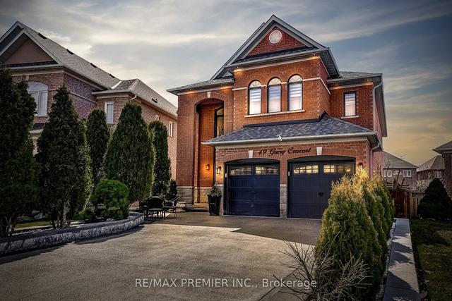 49 Guery Cres, House detached with 4 bedrooms, 5 bathrooms and 6 parking in Vaughan ON | Image 12