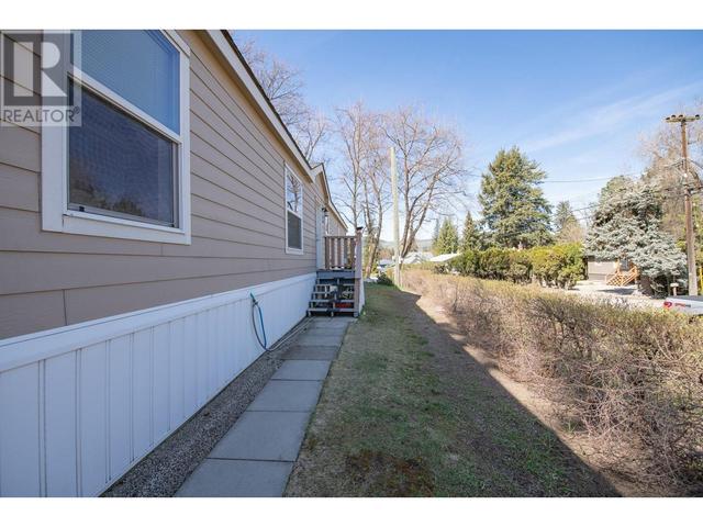 1502 46 Avenue, House other with 2 bedrooms, 2 bathrooms and 4 parking in Vernon BC | Image 32