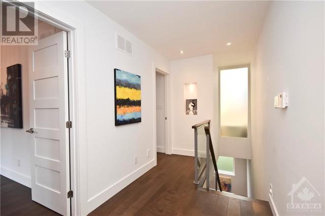 104 Little London Private, Townhouse with 2 bedrooms, 2 bathrooms and 1 parking in Ottawa ON | Image 17