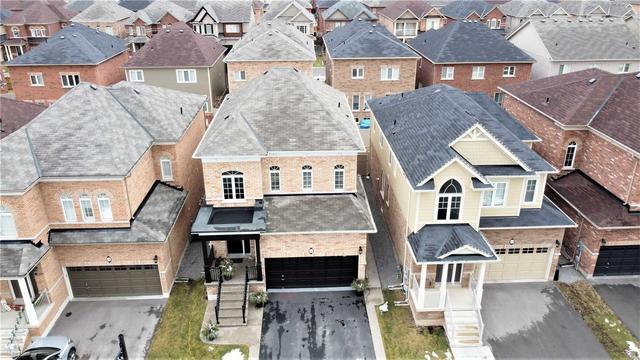 95 Macbean Cres, House detached with 3 bedrooms, 4 bathrooms and 4 parking in Hamilton ON | Image 24