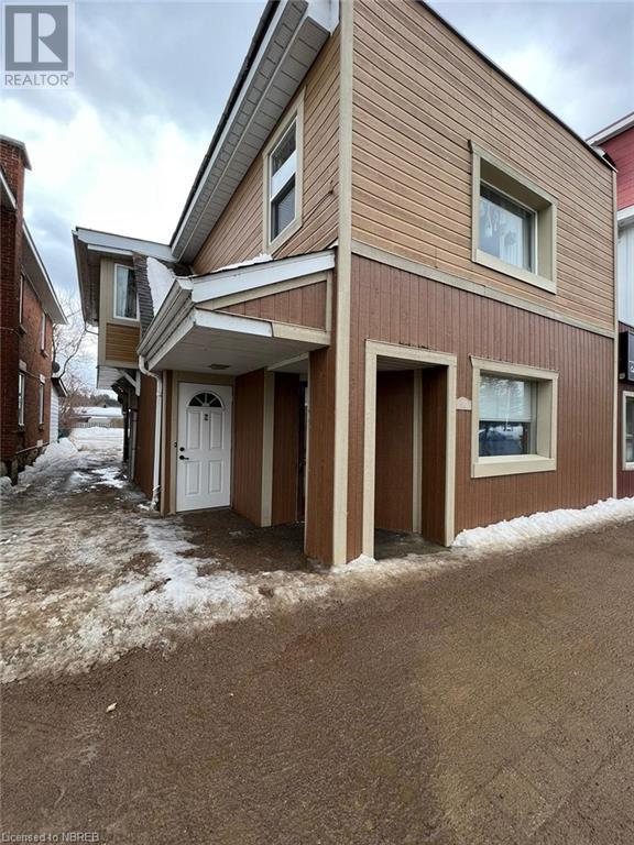 310 Main Street, House other with 7 bedrooms, 4 bathrooms and 12 parking in Mattawa ON | Image 1