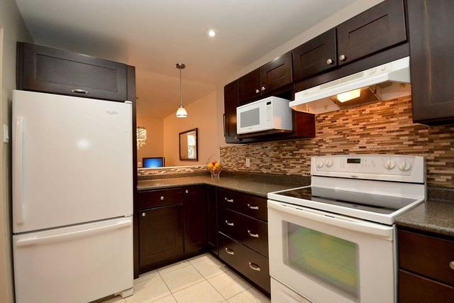 305 - 3055 Tomken Rd, Townhouse with 2 bedrooms, 1 bathrooms and 1 parking in Mississauga ON | Image 14