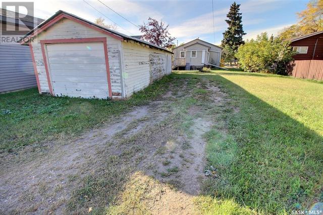 4708 42 Street, House detached with 3 bedrooms, 2 bathrooms and null parking in Lloydminster (Part) SK | Image 9
