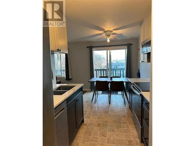 3505 - 38 Street Unit# 202, Condo with 3 bedrooms, 1 bathrooms and 1 parking in Vernon BC | Image 8