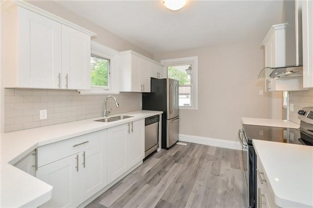 27 Verney St, House detached with 2 bedrooms, 1 bathrooms and 5 parking in Guelph ON | Image 7