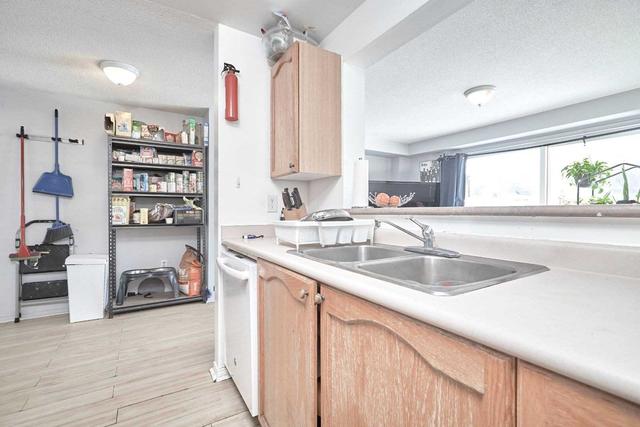 283 Dunsmore Lane, House attached with 3 bedrooms, 2 bathrooms and 2 parking in Barrie ON | Image 7