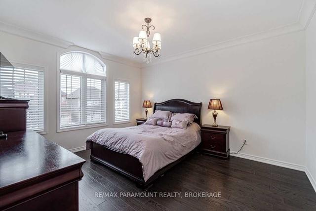 38 Tremblant Cres, House detached with 5 bedrooms, 6 bathrooms and 5 parking in Vaughan ON | Image 24