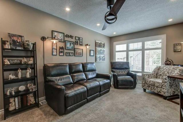 43 Lancewood Cres, Townhouse with 2 bedrooms, 3 bathrooms and 1 parking in Brampton ON | Image 10
