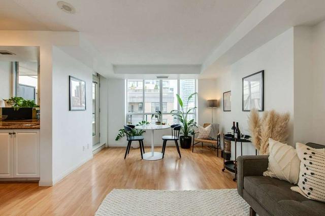 ph04 - 140 Simcoe St, Condo with 1 bedrooms, 1 bathrooms and 0 parking in Toronto ON | Image 28