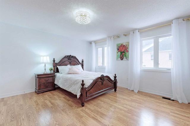 66 Kentland St, House detached with 5 bedrooms, 4 bathrooms and 6 parking in Markham ON | Image 26