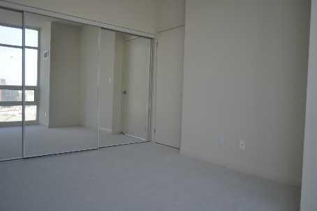 1002 - 15 Bruyeres Mews, Condo with 1 bedrooms, 1 bathrooms and 1 parking in Toronto ON | Image 5