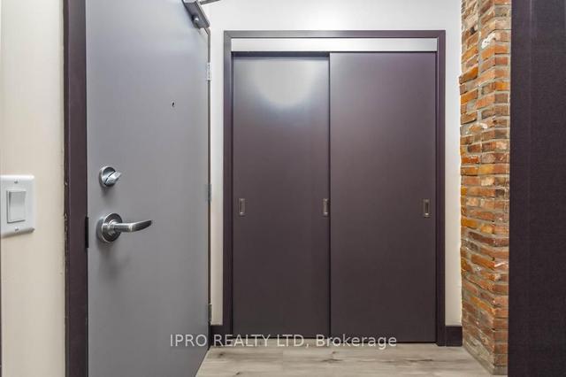 405 - 121 King St E, Condo with 1 bedrooms, 1 bathrooms and 0 parking in Hamilton ON | Image 16