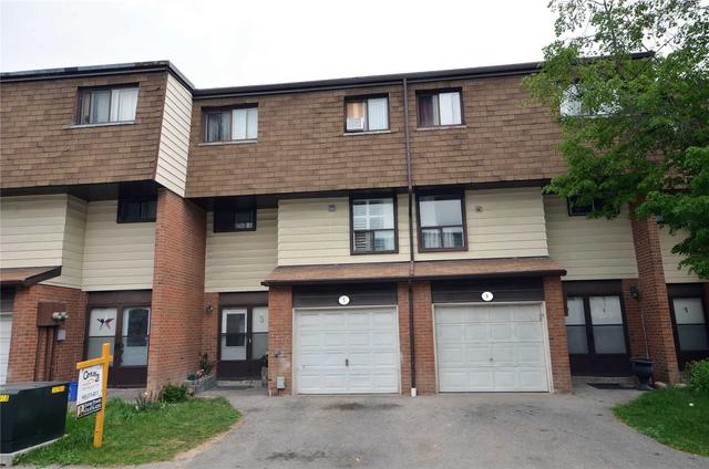 5 - 180 Mississauga Valley Blvd, Townhouse with 4 bedrooms, 3 bathrooms and 2 parking in Mississauga ON | Image 1