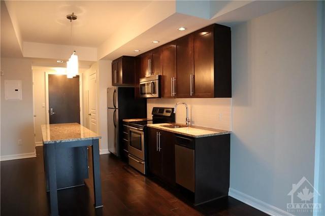 1210 - 238 Besserer Street, Condo with 1 bedrooms, 1 bathrooms and 1 parking in Ottawa ON | Image 5
