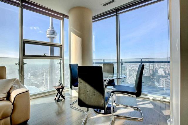 6708 - 14 York St, Condo with 2 bedrooms, 2 bathrooms and 1 parking in Toronto ON | Image 28