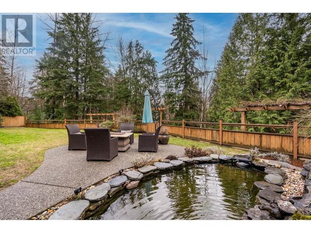 22820 Docksteader Circle, House detached with 5 bedrooms, 4 bathrooms and 5 parking in Maple Ridge BC | Image 34