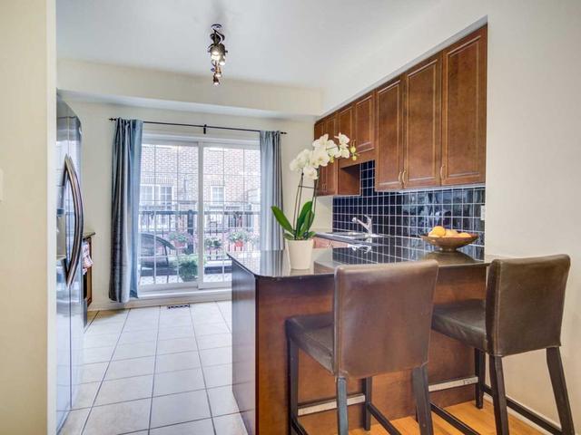 th 67 - 115 The Queensway, Townhouse with 3 bedrooms, 2 bathrooms and 1 parking in Toronto ON | Image 25