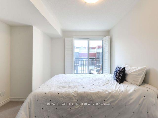 27 - 130 Long Branch Ave, Townhouse with 2 bedrooms, 3 bathrooms and 1 parking in Toronto ON | Image 9