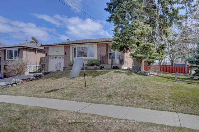 837 Hillcrest Rd, House detached with 3 bedrooms, 2 bathrooms and 4 parking in Pickering ON | Image 15