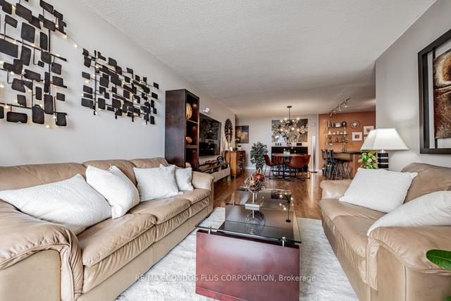 3104 - 10 Tangreen Crt, Condo with 3 bedrooms, 2 bathrooms and 1 parking in Toronto ON | Image 13