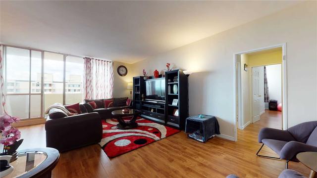 ph04 - 5 Massey Sq, Condo with 2 bedrooms, 1 bathrooms and 0 parking in Toronto ON | Image 1