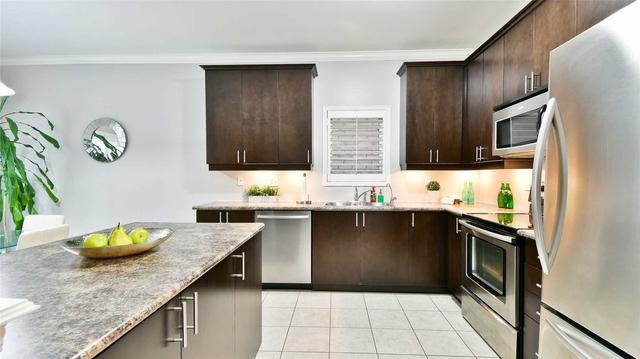 12 Elston Ave, House detached with 4 bedrooms, 3 bathrooms and 4 parking in Ajax ON | Image 2