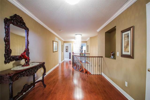 5576 Trailbank Dr, House detached with 5 bedrooms, 5 bathrooms and 6 parking in Mississauga ON | Image 15