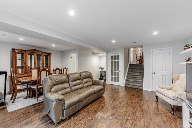 410 Sunset Blvd, House detached with 3 bedrooms, 2 bathrooms and 4 parking in Clarington ON | Image 6