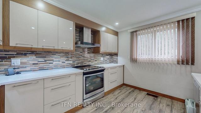 60 Elise Terr, House semidetached with 3 bedrooms, 3 bathrooms and 4 parking in Toronto ON | Image 18