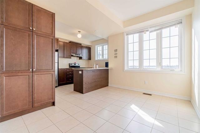 48 Miami Grve, House attached with 3 bedrooms, 3 bathrooms and 2 parking in Brampton ON | Image 6
