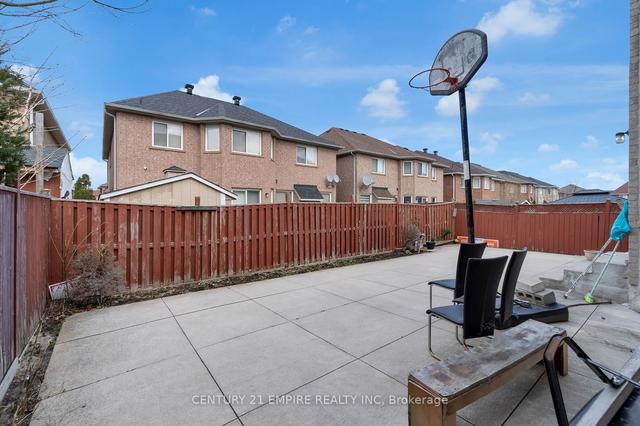 68 Florette Pl, House detached with 5 bedrooms, 6 bathrooms and 6 parking in Brampton ON | Image 29