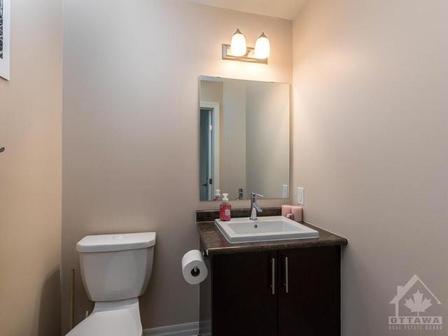 129 Overberg Way, Townhouse with 3 bedrooms, 3 bathrooms and 2 parking in Ottawa ON | Image 14