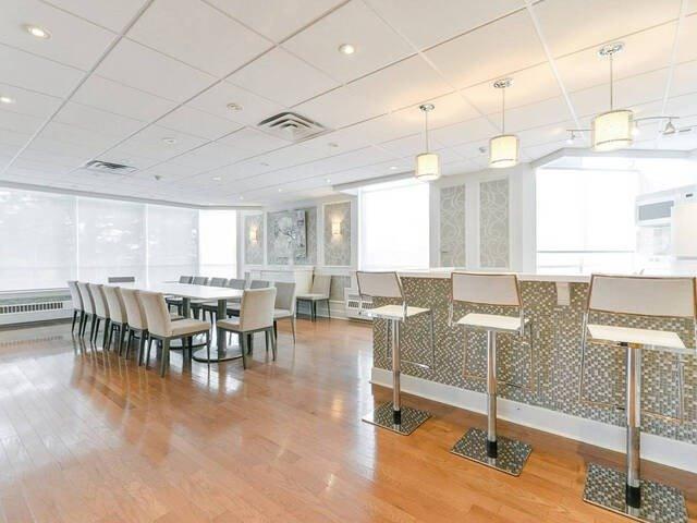 2211 - 550 Webb Dr, Condo with 2 bedrooms, 2 bathrooms and 2 parking in Mississauga ON | Image 32