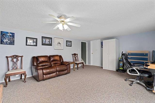47 Hickling Tr, House detached with 3 bedrooms, 2 bathrooms and 4 parking in Barrie ON | Image 8