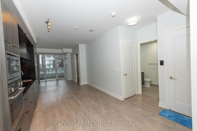 728 - 38 Cameron St, Condo with 2 bedrooms, 2 bathrooms and 1 parking in Toronto ON | Image 3