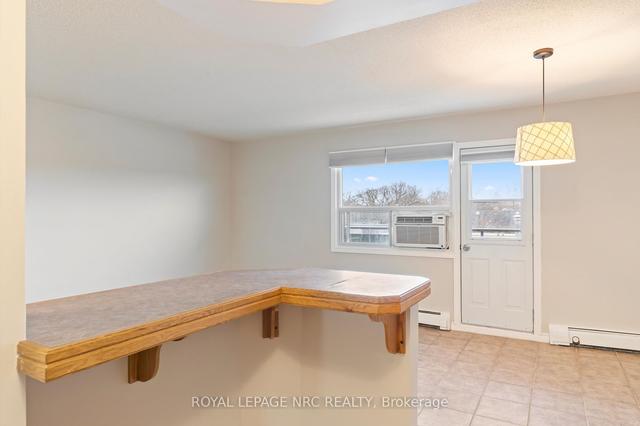 307 - 264 Oakdale Ave, Condo with 2 bedrooms, 1 bathrooms and 2 parking in St. Catharines ON | Image 7