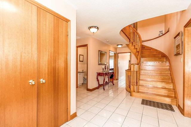 5 Foxtail Rd, House detached with 4 bedrooms, 4 bathrooms and 6 parking in Brampton ON | Image 12